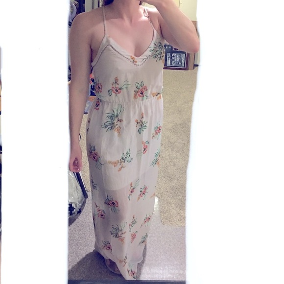 Sienna Sky Dresses & Skirts - Donated* Floral spaghetti strap dress